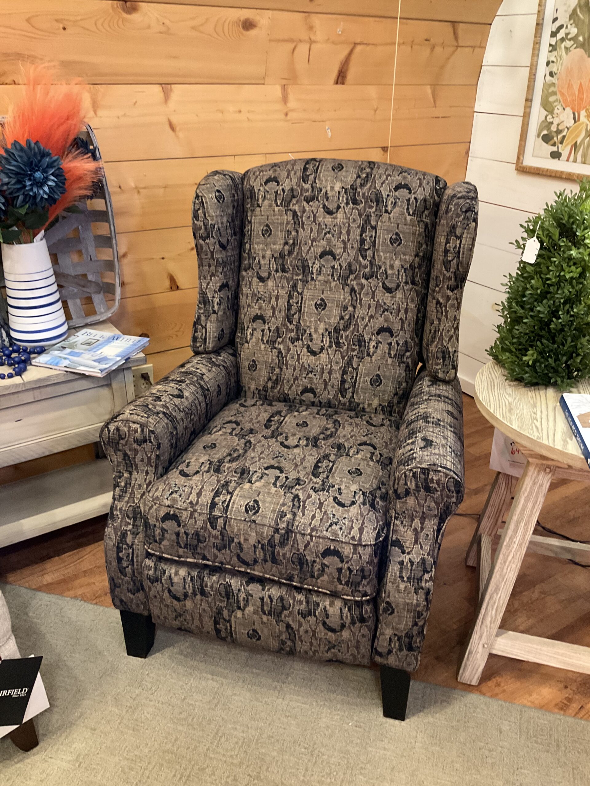 Oslo Recover Wing Chair